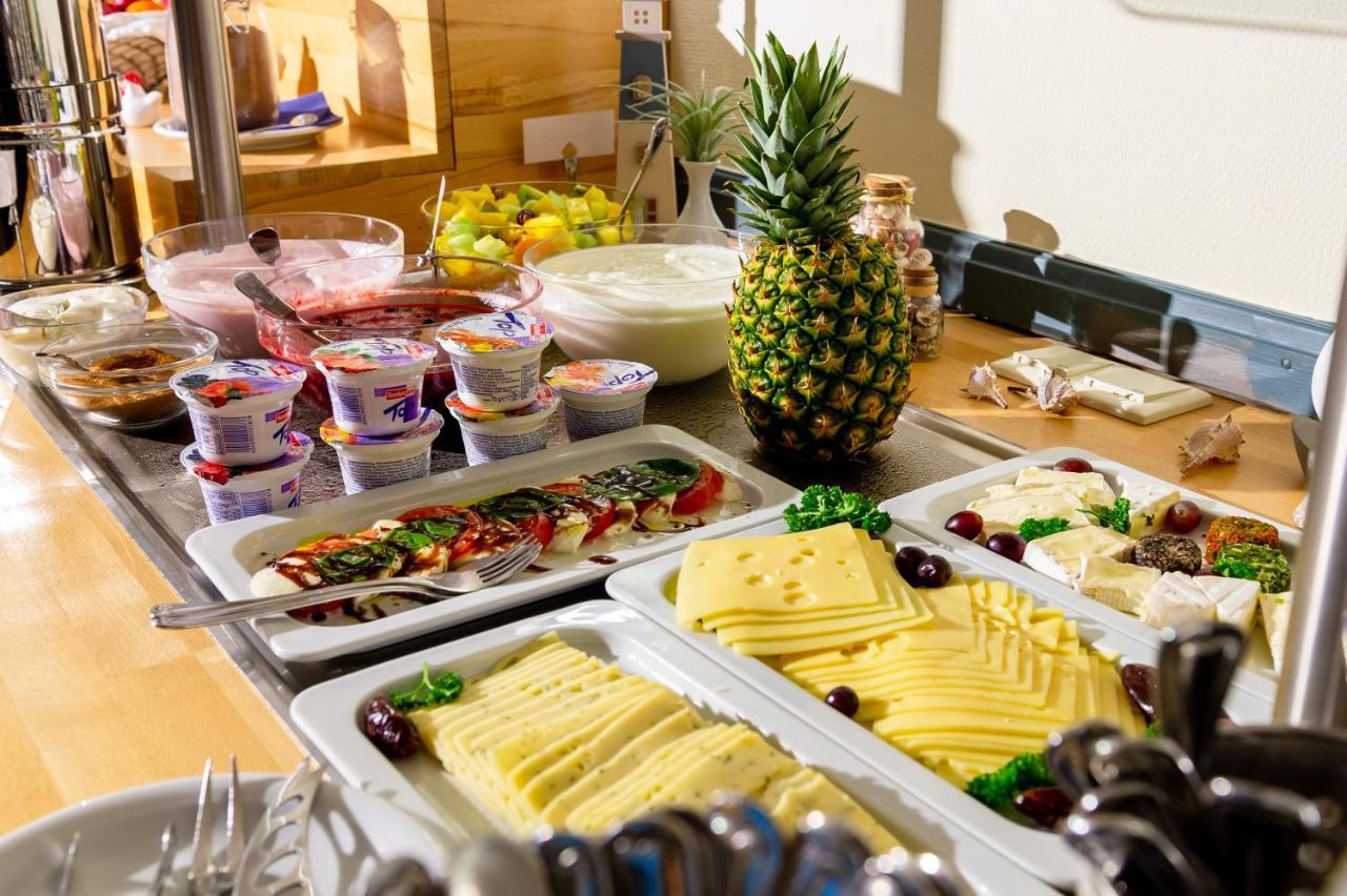 Nordsee-Hotel Hinrichsen 후줌 외부 사진