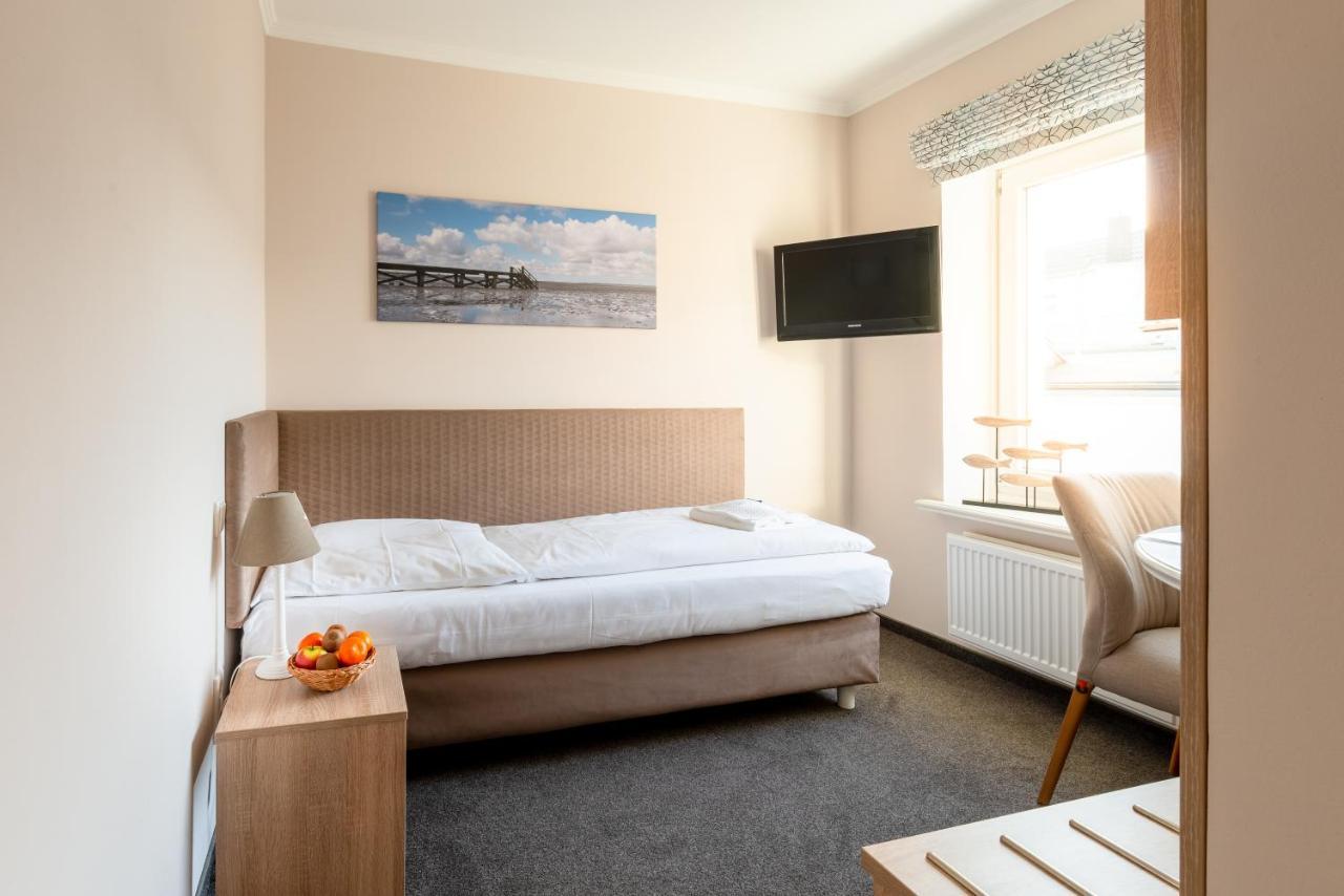 Nordsee-Hotel Hinrichsen 후줌 외부 사진